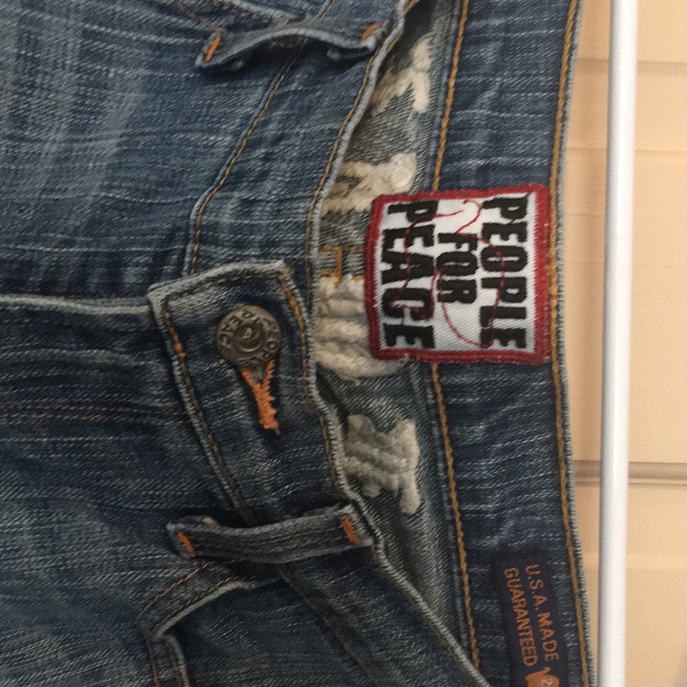 Jeans - Picture 2 of 4